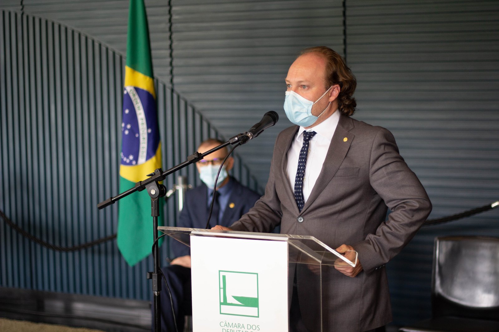 Rodrigo Agostinho diz que é preciso resistir na luta pela defesa do meio ambiente