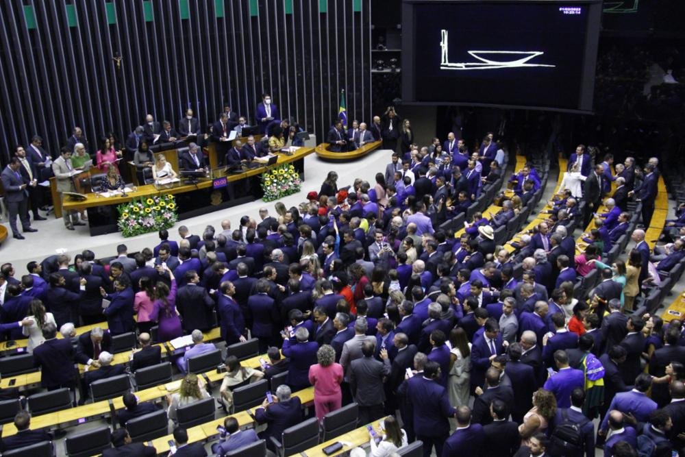 Deputados do PSB tomam posse  e apoiam Arthur Lira para recondução da presidência da Casa