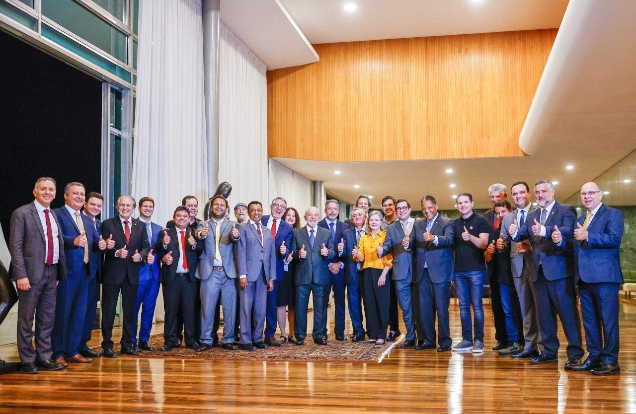 Gervásio participa de reunião com Lula, Arthur Lira e líderes da Câmara